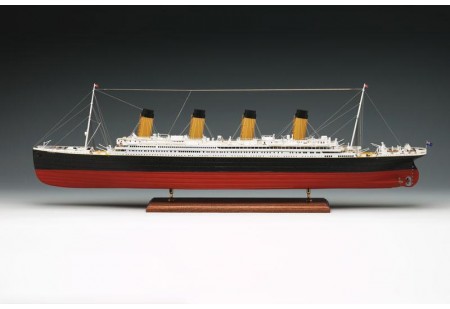 Figurine de bateau insubmersible Titanic Cruise Fluid Ship, ornement de  voilier intérieur, bureau, accessoires de bureau, décor de chambre Kawaii,  maison
